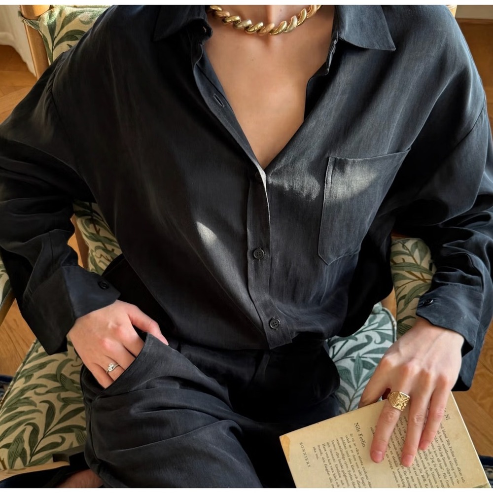 Djerf Avenue On The Go Shirt Ash Black Button Down Long Sleeve Blouse Small